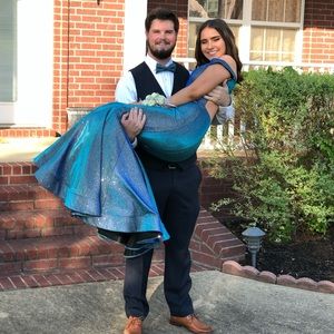 ellie wilde prom dress